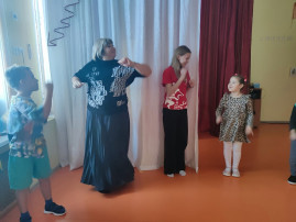 "Доброта в действии: Красволонтёры в детском саду" 🙌 "Доброта в действии: Красволонтёры в детском саду" 🙌.