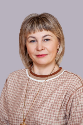 Воспитатель первой категории Антошина Людмила Александровна Воспитатель первой категории Антошина Людмила Александровна